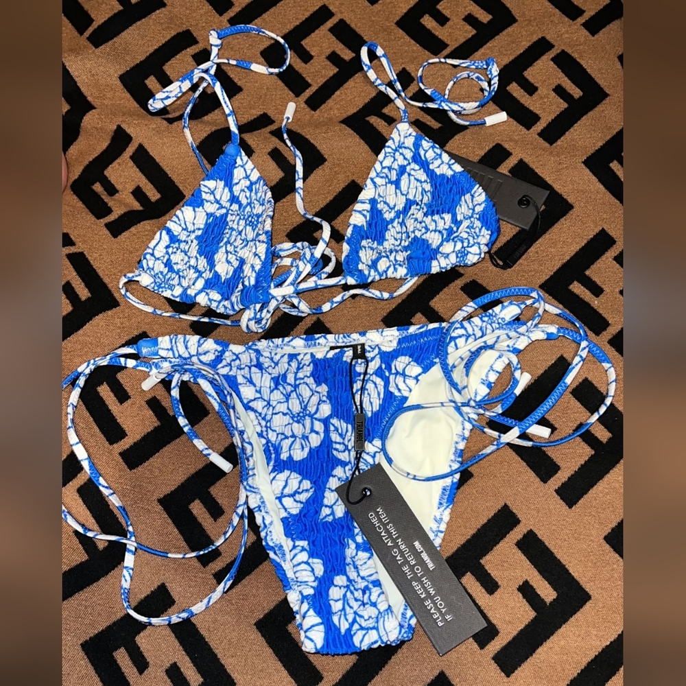 COPY - Triangl